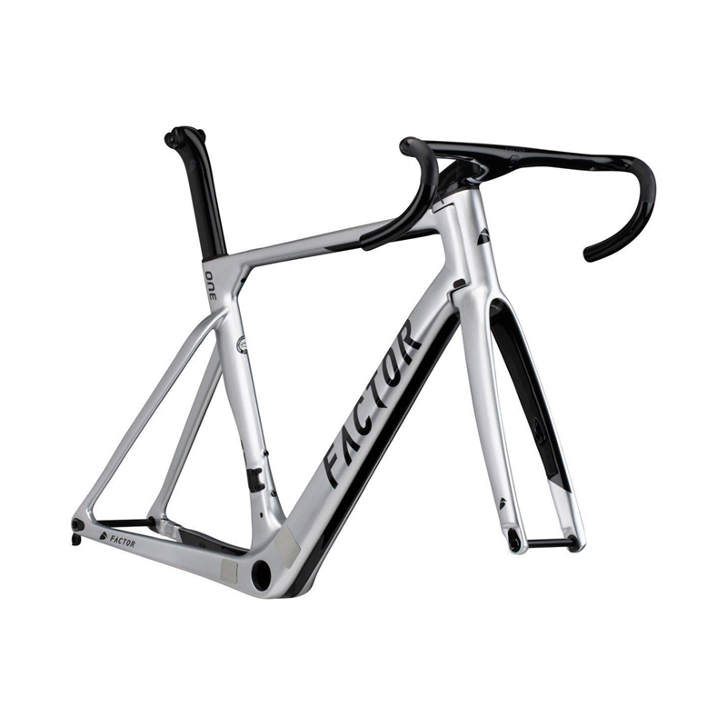 One Rolling chassis + Black Ink 60 