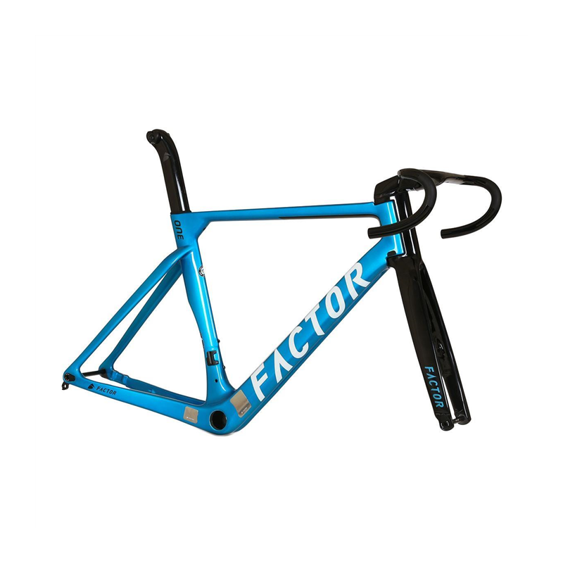 One Rolling chassis + Black Ink 60 