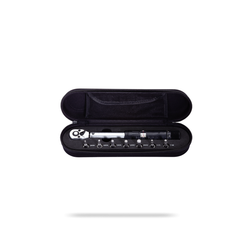 BTL-73 Clé dynamométrique 2-14Nm 