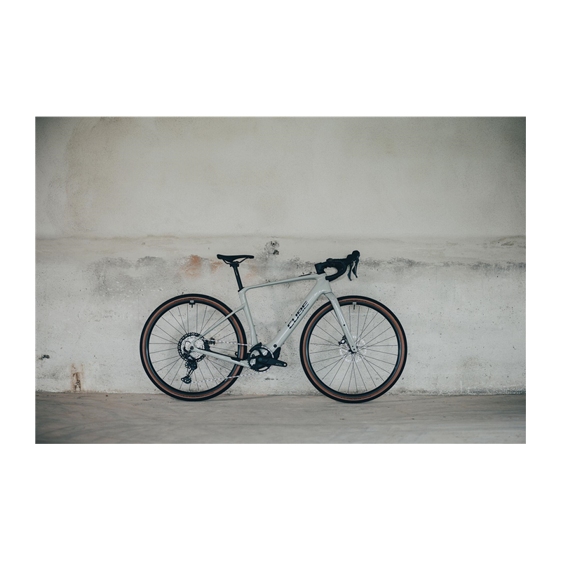 Nuroad Hybrid C:62 Race 400X 