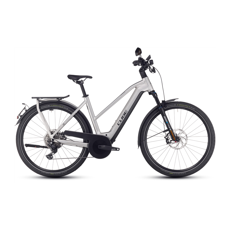 Kathmandu Hybrid 45 750 Trapezium 