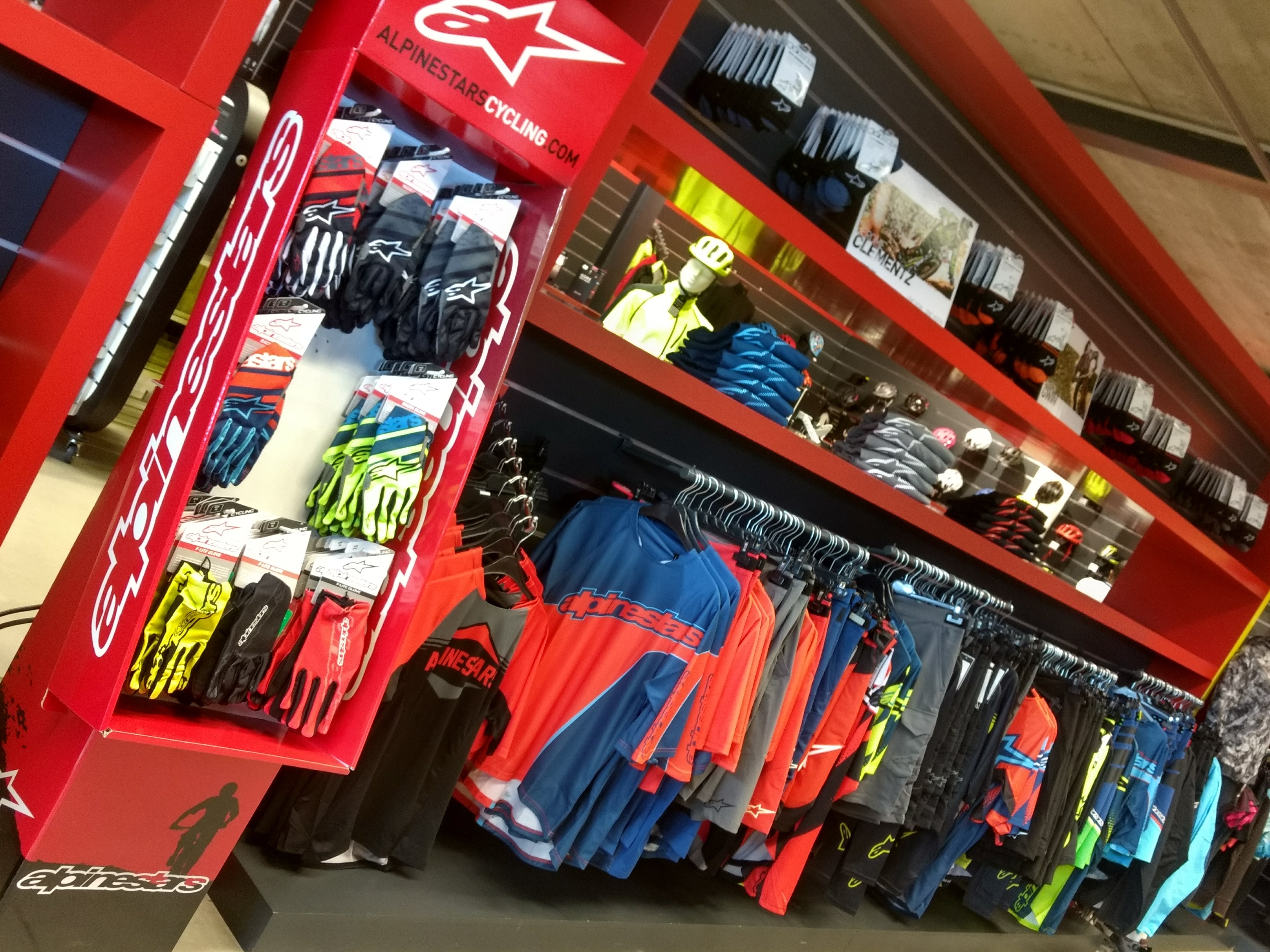 Alpinestars 2018 chez Barracuda à Wavre !